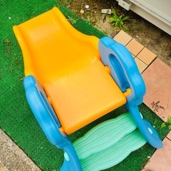 トイザらス　折りたたみ滑り台　オレンジ　ブルー　室内遊具 子供用の画像