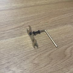 ダブルベッドフレームの画像