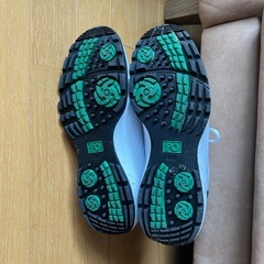 ゴルフシューズなどにの画像