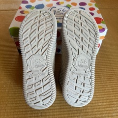 他商品セット購入で値引き！56Gomu 超軽量 厚底 スタイリッシュ スニーカーの画像