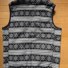フリースベスト　暖かいの画像