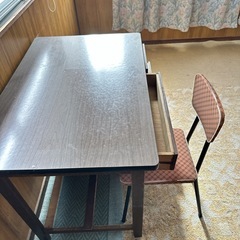 デスクセット、木製の画像