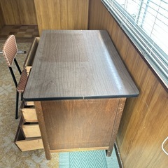 デスクセット、木製の画像