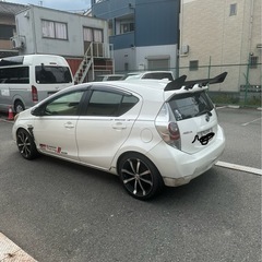 トヨタ　アクアの画像