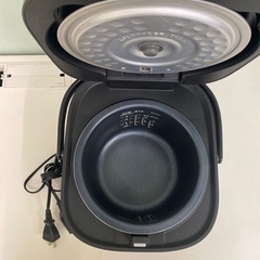 【引取】タイガーマイコンジャー炊飯器 JBS-A055 2023年製の画像