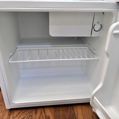 冷蔵庫ミニ　半年使用の画像