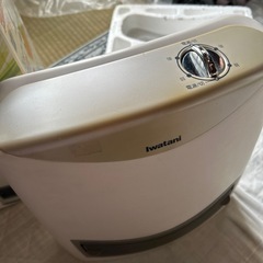 イワタニ　セラミックヒーターの画像