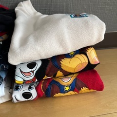 男の子💙 80〜90サイズの服とズボン　の画像