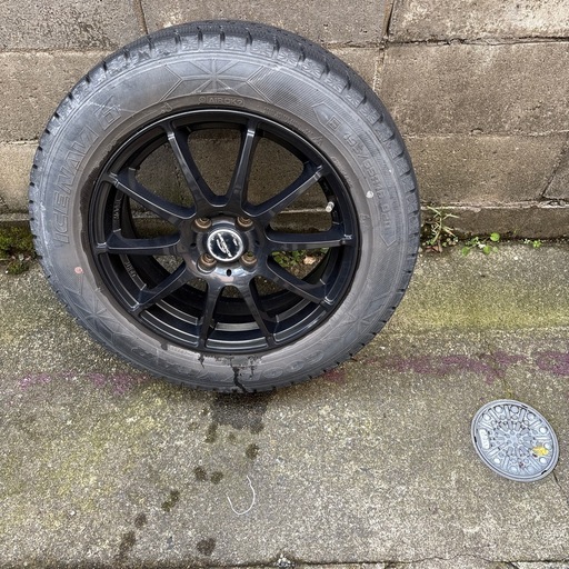 GOOD YEAR スタッドレスたタイヤ