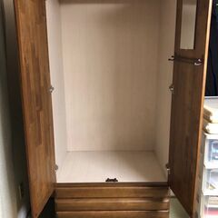 洋服ダンスの画像