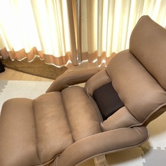 腰の神様　座椅子　希望価格2,000円　※引き取り可能な方にお売りしますの画像