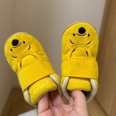 asics プーさん13.0の画像