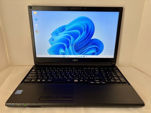 美品【Windows11 Pro_25H2✨】富士通LIFEBOOK A576 SX/2018年製/15.6インチ/メモリ8GB/SS