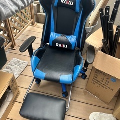 ゲーミングチェアの画像