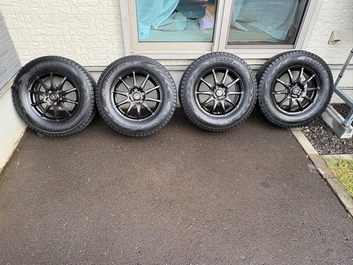 受け渡し確定済み　美品225/70R16スタッドレスホイールセット
