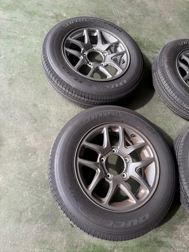 ジムニー 　JB64 純正アルミホイールとタイヤ4本セット　ブリヂストン 175/80R16　