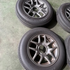ジムニー JB64 純正アルミホイールとタイヤ4本セット　ブリヂストン 175/80R16　の画像