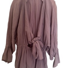 GRL 薄紫色のフレアスリーブブラウスの画像