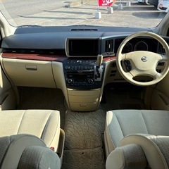 ニッサン エルグランド Vエアロ 車検２年付きの画像