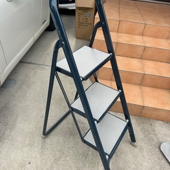 3段脚立　はしごの画像