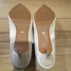 RANDA パンプスの画像