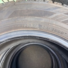 205/65r16スタッドレスヨコハマの画像