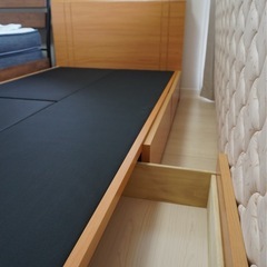 シングルベッドフレームの画像