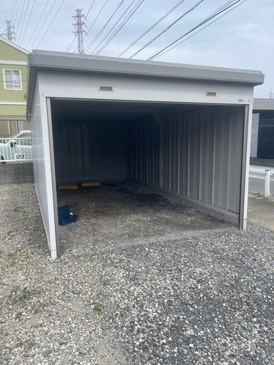 物置き、ガレージ、倉庫