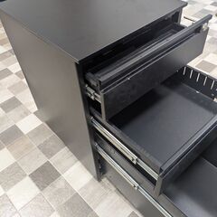 デスクワゴン　黒　の画像