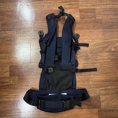 【取引中
】Aprica 抱っこ紐 ネイビーの画像