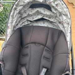 Apricaベビーカーの画像