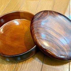 鎌倉彫お盆と湯呑み多数の画像