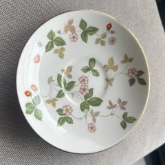 ウェッジウッド　ワイルドストロベリー　ソーサー　プレート　皿の画像