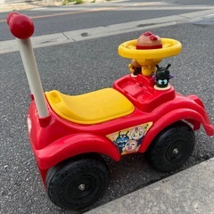 アンパンマン　外遊び用　子供の乗り物の画像