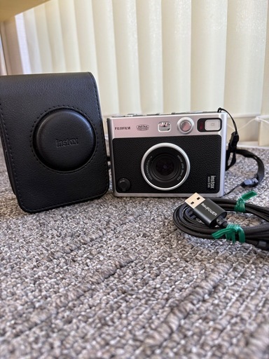 instax Mini Evo
