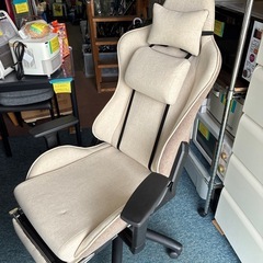 PC/ゲーミングチェアの画像