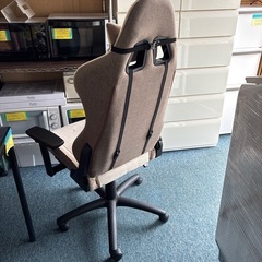 PC/ゲーミングチェアの画像