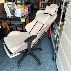 PC/ゲーミングチェアの画像