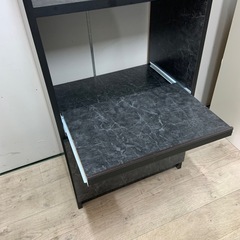 レンジボード　食器棚の画像