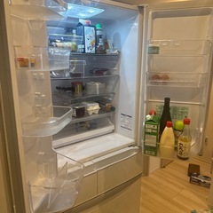 日立 6ドア冷蔵庫の画像