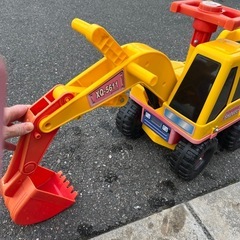 外遊び用　ショベルカー乗り物の画像