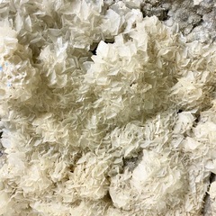 水晶 天然石　原石 山梨県鉱山 国産鉱物 日本産鉱物　レアの画像