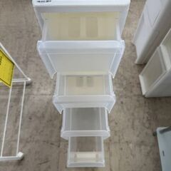 J3142　【リユースのサカイ柏店】　4段収納ケース　スリムの画像
