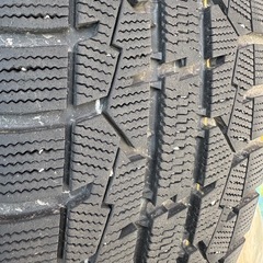 スタッドレスタイヤ　の画像
