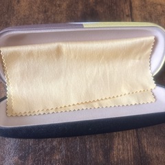 👓めがねケースの画像