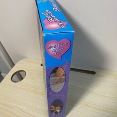 Real Friends スケートボード fingerboard バービー人形の画像