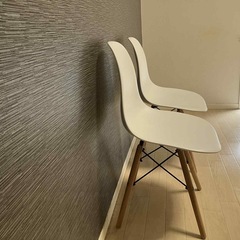【使用短い】2脚セット　イームズチェアの画像