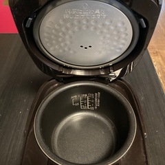 ZOJIRUSHI 炊飯ジャー 3合炊きの画像