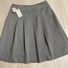 新品　未使用　スカート2枚の画像