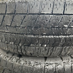 195/65Ｒ15 ヴォクシー　スタッドレスタイヤアルミの画像